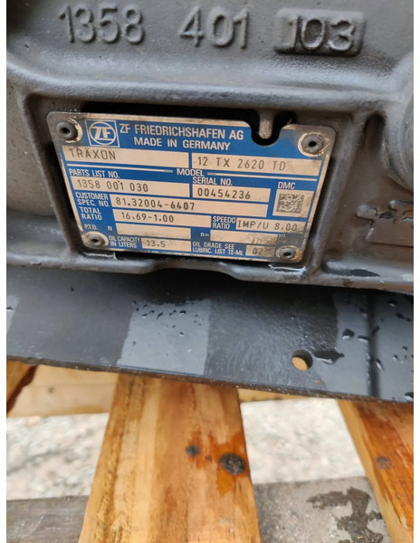 ZF Traxon 12TX2620TD - Caixa de velocidade: foto 3 ZF Traxon 12TX2620TD - Caixa de velocidade: foto 3