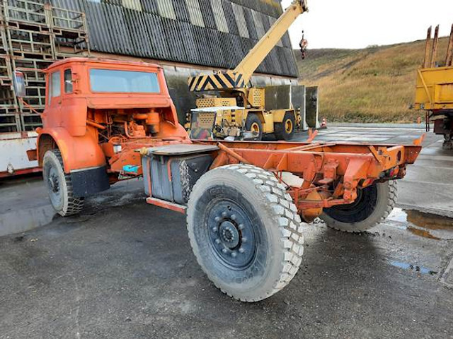 Bedford MJP2 4X4 - Camião chassi: foto 4 Bedford MJP2 4X4 - Camião chassi: foto 4