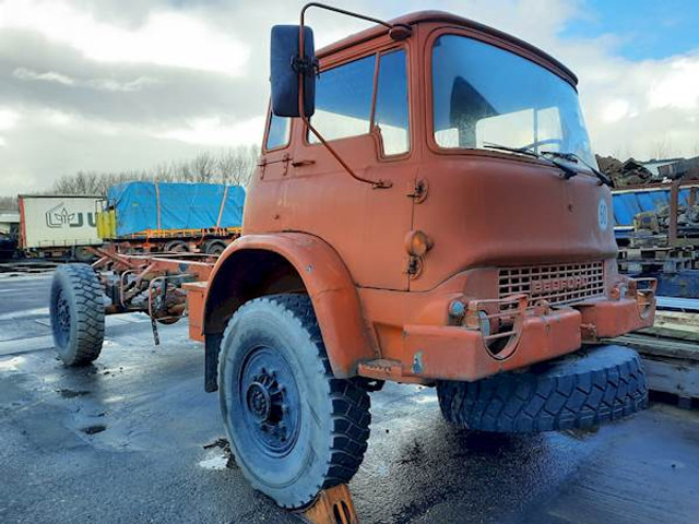 Bedford MJP2 4X4 - Camião chassi: foto 2 Bedford MJP2 4X4 - Camião chassi: foto 2