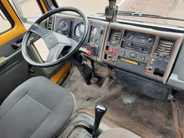 Ford CARGO 1213 - Camião basculante: foto 3 Ford CARGO 1213 - Camião basculante: foto 3