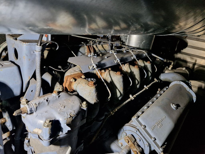 Hanomag HENSCHEL 8V1516AC - Gerador elétrico: foto 5 Hanomag HENSCHEL 8V1516AC - Gerador elétrico: foto 5