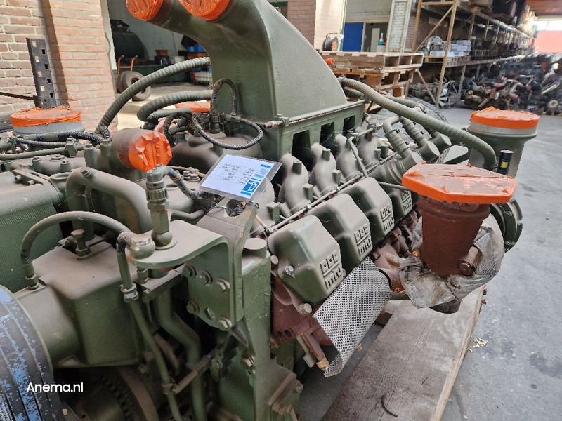 MTU (MERCEDES-BENZ) 12V 2000 - Motor: foto 3 MTU (MERCEDES-BENZ) 12V 2000 - Motor: foto 3