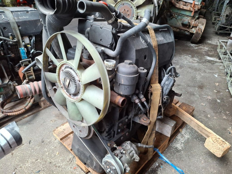 Mercedes-Benz OM904LA - Motor: foto 1 Mercedes-Benz OM904LA - Motor: foto 1