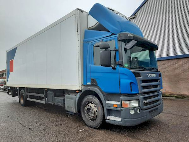 Scania P 270 DB4X2MNB - Camião frigorífico: foto 2 Scania P 270 DB4X2MNB - Camião frigorífico: foto 2