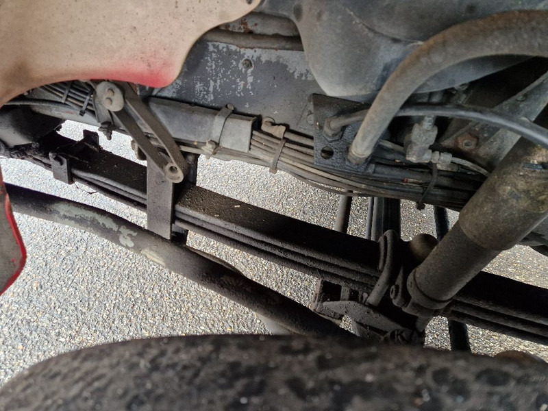 Scania R 142 H 6X2 V8 - Camião de caixa aberta/ Plataforma: foto 3 Scania R 142 H 6X2 V8 - Camião de caixa aberta/ Plataforma: foto 3