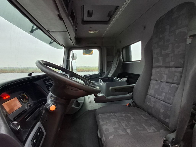 Mercedes-Benz ACTROS 2041 AS 4x4 - Tractor: foto 4 Mercedes-Benz ACTROS 2041 AS 4x4 - Tractor: foto 4