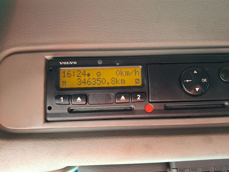 Tractor Volvo FM 380: foto 12