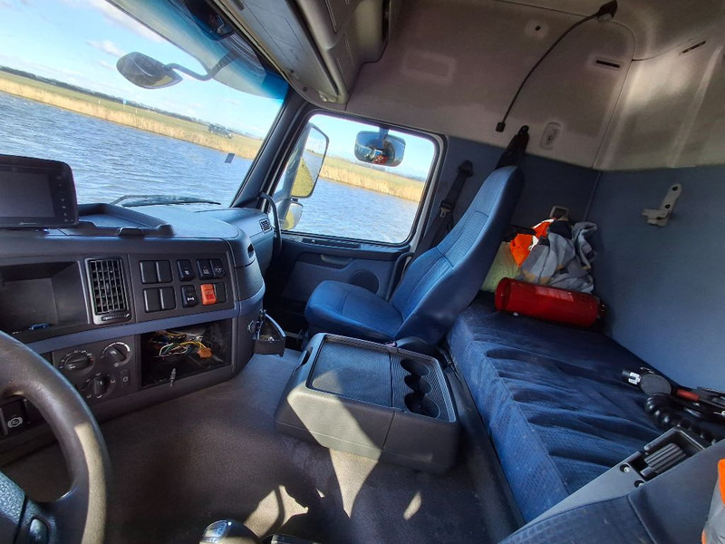 Tractor Volvo FM 380: foto 10