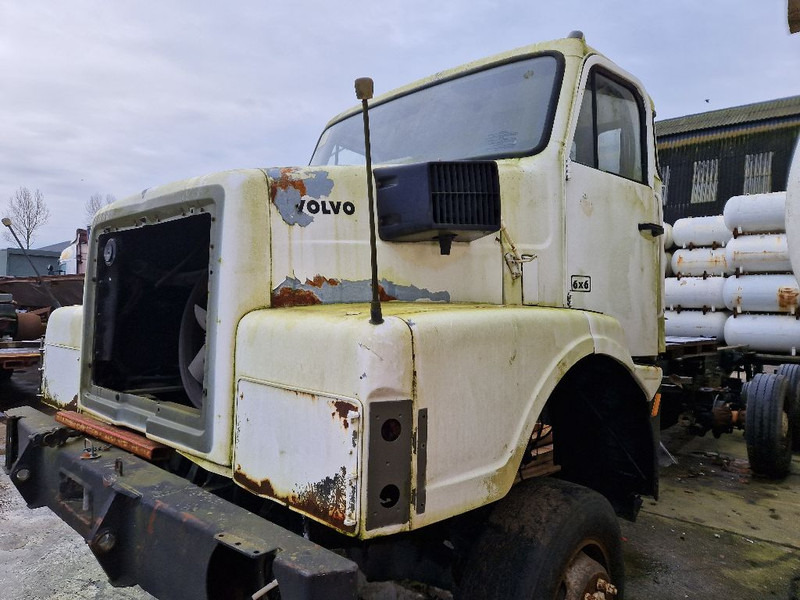 Volvo N10 6x6 - Camião chassi: foto 1 Volvo N10 6x6 - Camião chassi: foto 1