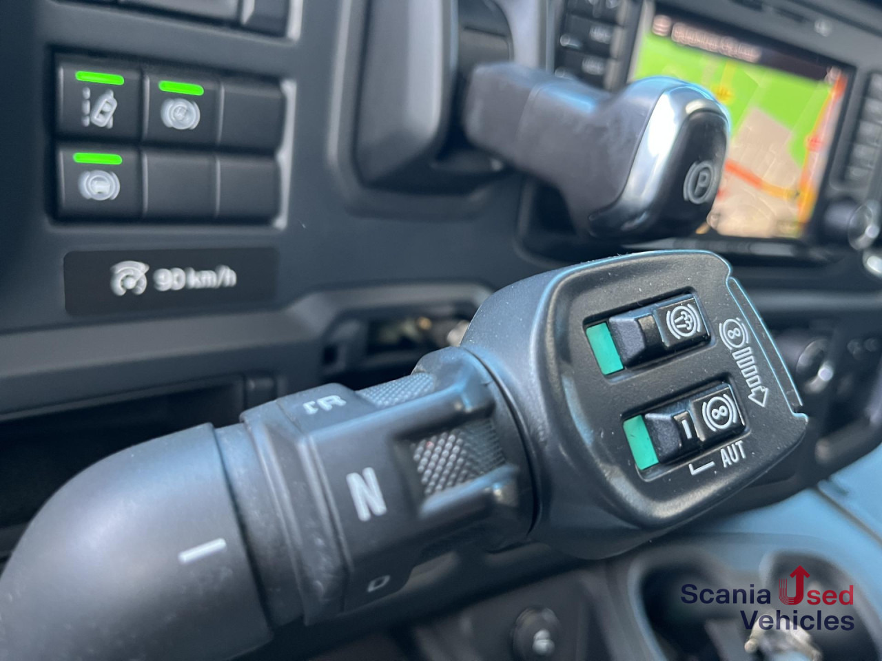 SCANIA P 320 B6x2*4NB RETARDER FULL AIR 8T 7.2x2.5x2.35M - Camião furgão: foto 5 SCANIA P 320 B6x2*4NB RETARDER FULL AIR 8T 7.2x2.5x2.35M - Camião furgão: foto 5