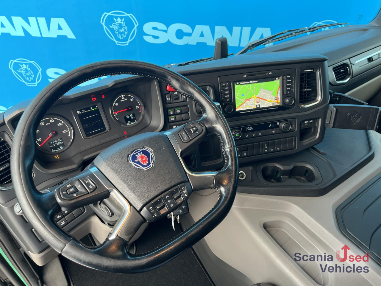 SCANIA P 320 B6x2*4NB RETARDER FULL AIR 8T 7.2x2.5x2.35M - Camião furgão: foto 3 SCANIA P 320 B6x2*4NB RETARDER FULL AIR 8T 7.2x2.5x2.35M - Camião furgão: foto 3