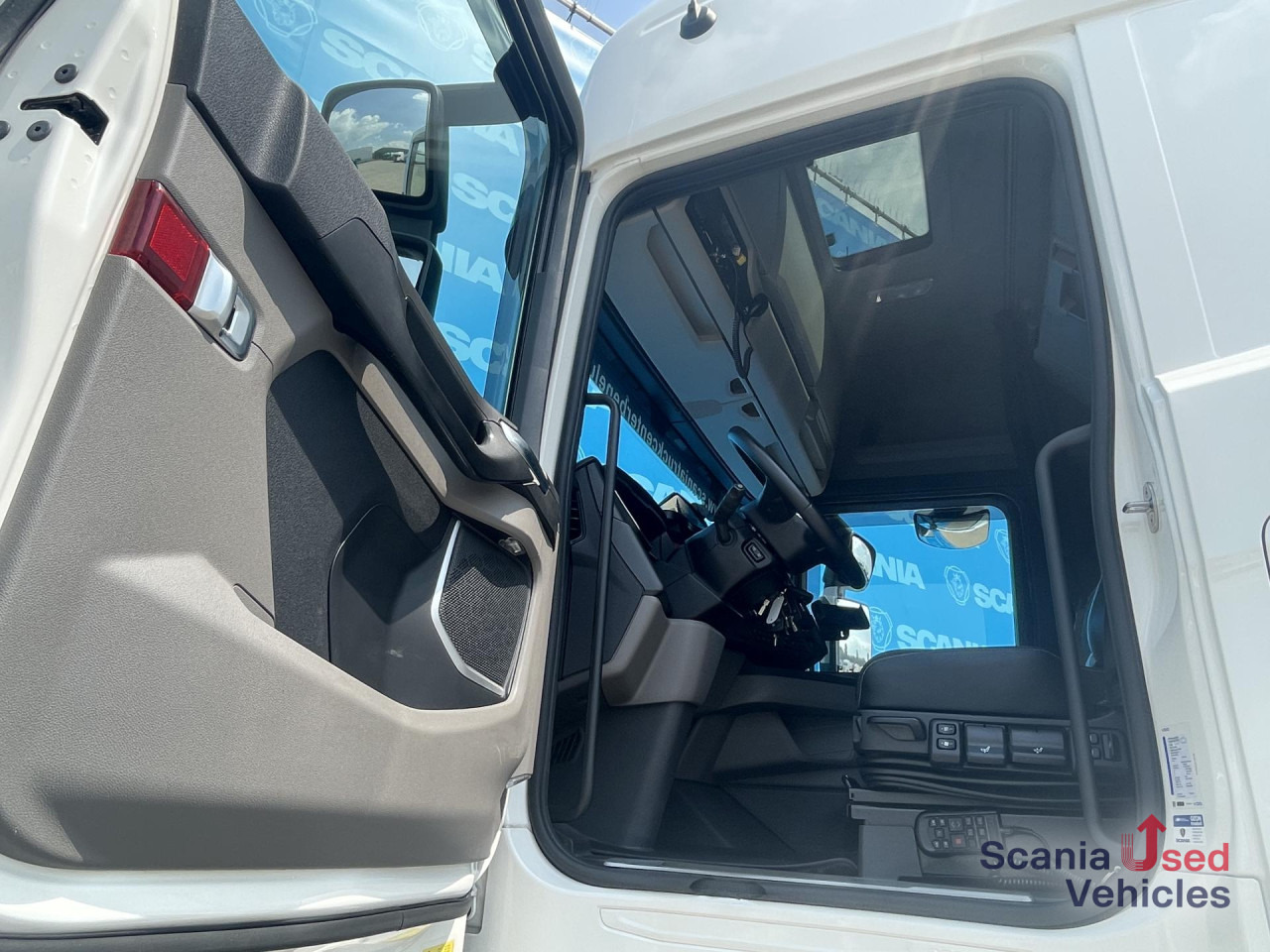 SCANIA S 500 A4x2NB RETARDER DIFF-L PARK AIRCO FULL AIR - Tractor: foto 4 SCANIA S 500 A4x2NB RETARDER DIFF-L PARK AIRCO FULL AIR - Tractor: foto 4