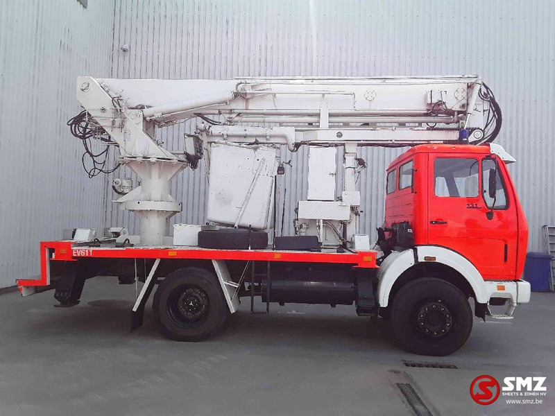 Mercedes-Benz 1317 4x4 - Camião: foto 4 Mercedes-Benz 1317 4x4 - Camião: foto 4