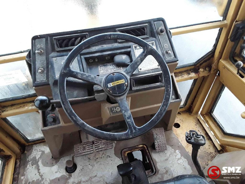 Retroescavadeira Caterpillar 428: foto 8