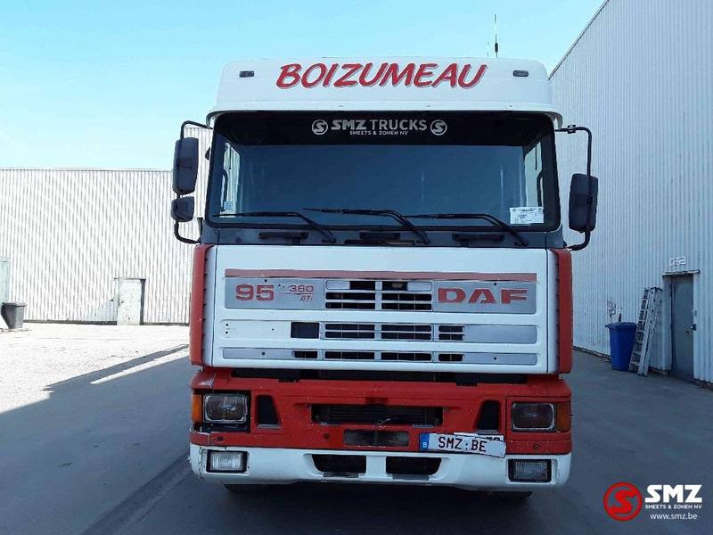 DAF 95 360 palfinger pk 080-3 - Camião de caixa aberta/ Plataforma, Camião grua: foto 2 DAF 95 360 palfinger pk 080-3 - Camião de caixa aberta/ Plataforma, Camião grua: foto 2