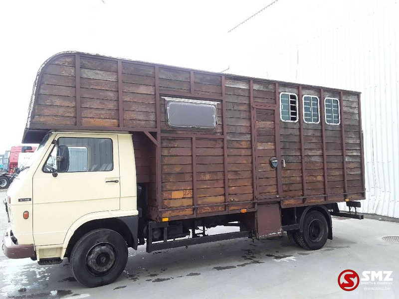 MAN 8.136 - Camião transporte de gado: foto 4 MAN 8.136 - Camião transporte de gado: foto 4