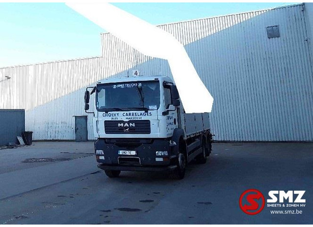 MAN TGA 26.360 manual - Camião de caixa aberta/ Plataforma, Camião grua: foto 3 MAN TGA 26.360 manual - Camião de caixa aberta/ Plataforma, Camião grua: foto 3