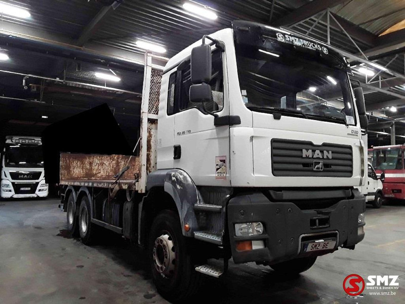MAN TGA 26.390 6x4 manual - Camião de caixa aberta/ Plataforma: foto 1 MAN TGA 26.390 6x4 manual - Camião de caixa aberta/ Plataforma: foto 1