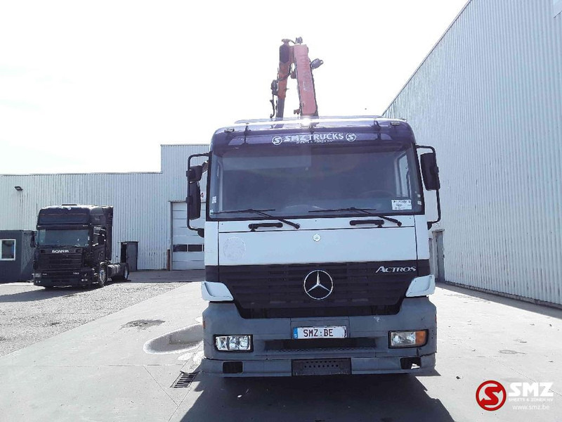 Mercedes-Benz Actros 1831 Atlas Ak140.1A4+remote lames steel 165000km - Camião de caixa aberta/ Plataforma, Camião grua: foto 2 Mercedes-Benz Actros 1831 Atlas Ak140.1A4+remote lames steel 165000km - Camião de caixa aberta/ Plataforma, Camião grua: foto 2