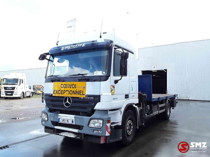 Mercedes-Benz Actros 1844 EPS / Twistlocks - Camião de caixa aberta/ Plataforma, Camião grua: foto 3 Mercedes-Benz Actros 1844 EPS / Twistlocks - Camião de caixa aberta/ Plataforma, Camião grua: foto 3