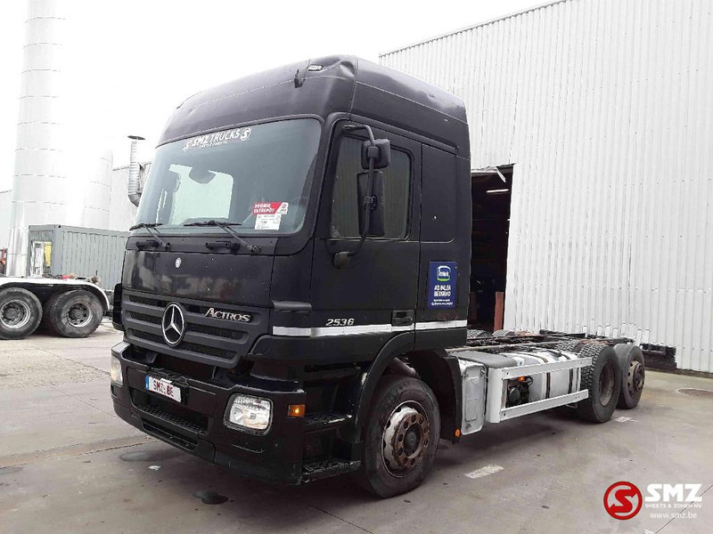 Mercedes-Benz Actros 2536 - Camião chassi: foto 3 Mercedes-Benz Actros 2536 - Camião chassi: foto 3