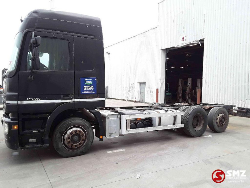 Mercedes-Benz Actros 2536 - Camião chassi: foto 5 Mercedes-Benz Actros 2536 - Camião chassi: foto 5