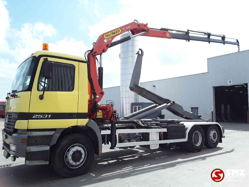 Mercedes-Benz Actros 2631 palfinger pk 14080-4 - Camião transportador de contêineres/ Caixa móvel, Camião grua: foto 5 Mercedes-Benz Actros 2631 palfinger pk 14080-4 - Camião transportador de contêineres/ Caixa móvel, Camião grua: foto 5
