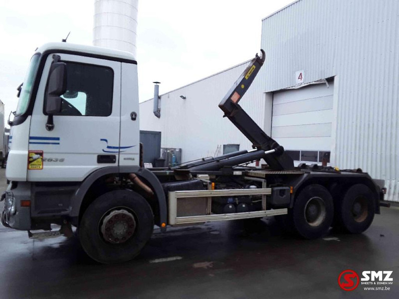 Camião transportador de contêineres/ Caixa móvel Mercedes-Benz Actros 2636 6x4 manual: foto 5