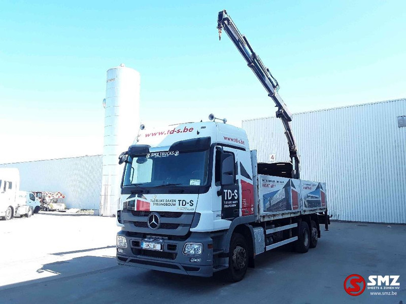 Mercedes-Benz Actros 2636 Hiab 123 B 2+remote - Camião de caixa aberta/ Plataforma, Camião grua: foto 3 Mercedes-Benz Actros 2636 Hiab 123 B 2+remote - Camião de caixa aberta/ Plataforma, Camião grua: foto 3