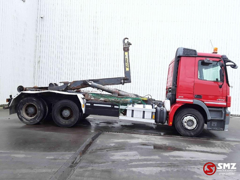 Mercedes-Benz Actros 2644 6x4 lames zps - Camião transportador de contêineres/ Caixa móvel: foto 4 Mercedes-Benz Actros 2644 6x4 lames zps - Camião transportador de contêineres/ Caixa móvel: foto 4