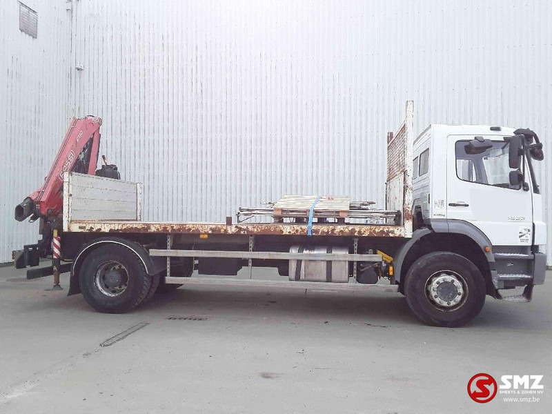 Mercedes-Benz Axor 1833 Fassi f 110a 284000km airco TOP condition - Camião de caixa aberta/ Plataforma, Camião grua: foto 4 Mercedes-Benz Axor 1833 Fassi f 110a 284000km airco TOP condition - Camião de caixa aberta/ Plataforma, Camião grua: foto 4