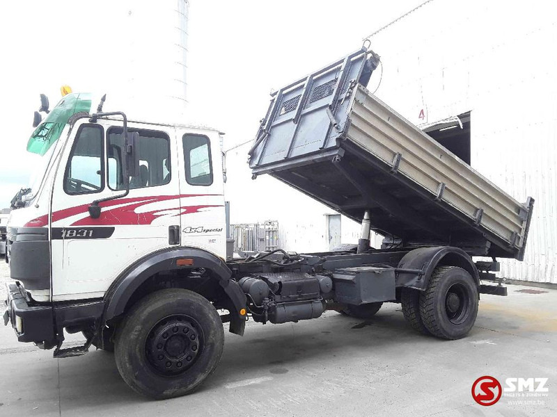 Mercedes-Benz SK 1820 4x4 - Camião basculante: foto 5 Mercedes-Benz SK 1820 4x4 - Camião basculante: foto 5
