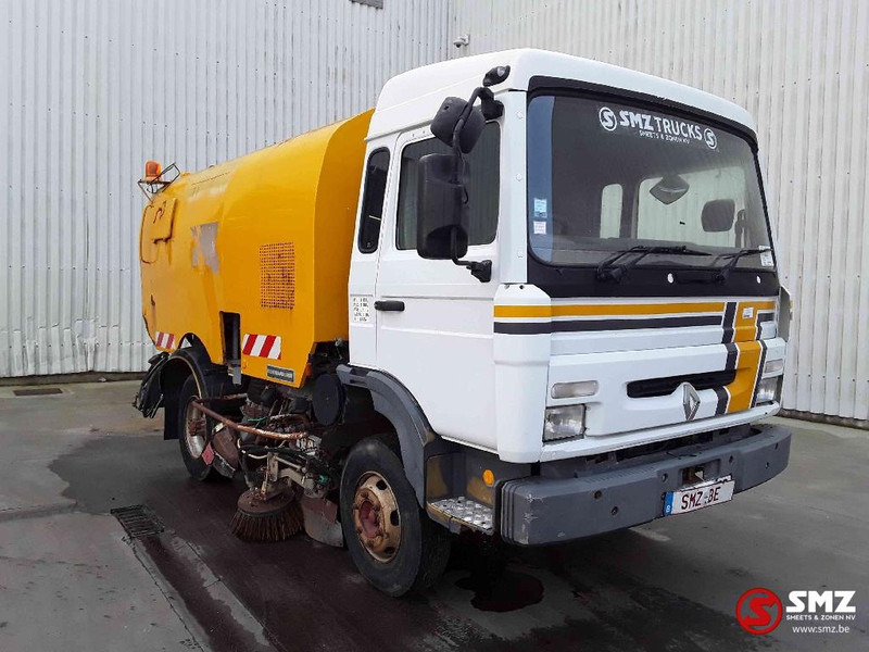 Renault - Varredora urbana: foto 1 Renault - Varredora urbana: foto 1