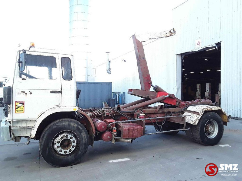 Renault G 290 - Camião transportador de contêineres/ Caixa móvel: foto 5 Renault G 290 - Camião transportador de contêineres/ Caixa móvel: foto 5