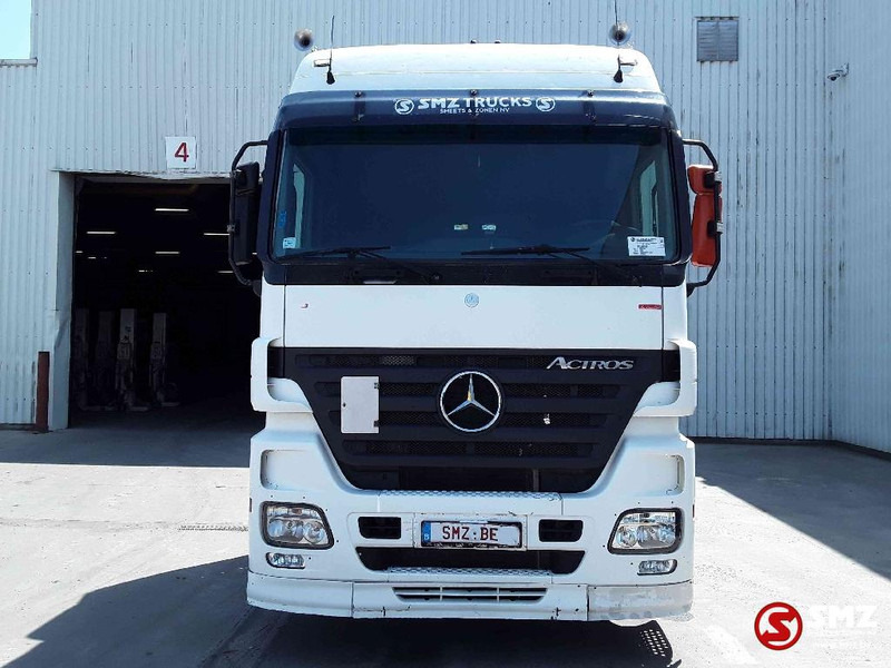Mercedes-Benz Actros 1846 retarder 2 tanks 3 pedal - Tractor: foto 2 Mercedes-Benz Actros 1846 retarder 2 tanks 3 pedal - Tractor: foto 2