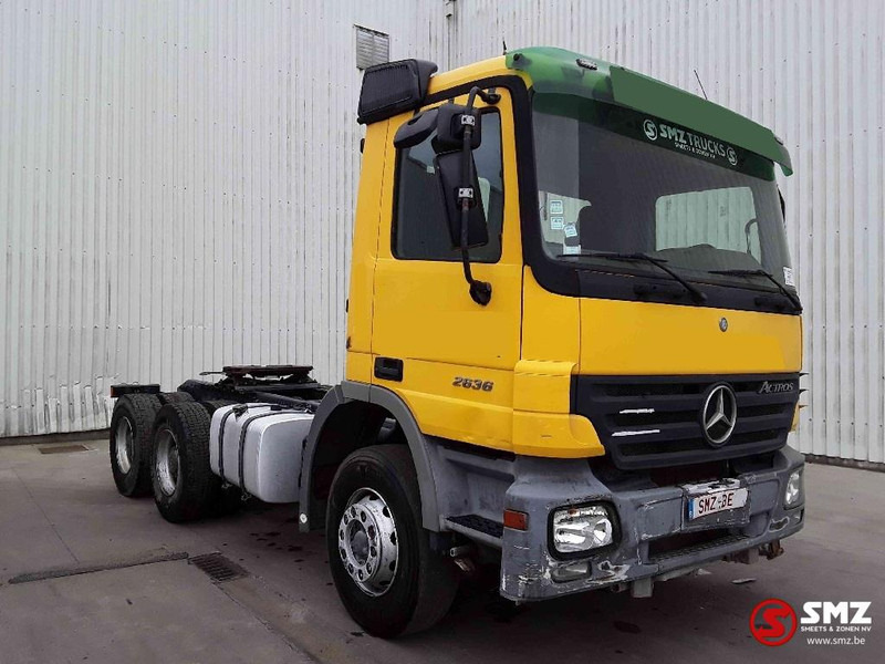 Mercedes-Benz Actros 2636 6x4 steel lames EPS - Tractor: foto 1 Mercedes-Benz Actros 2636 6x4 steel lames EPS - Tractor: foto 1