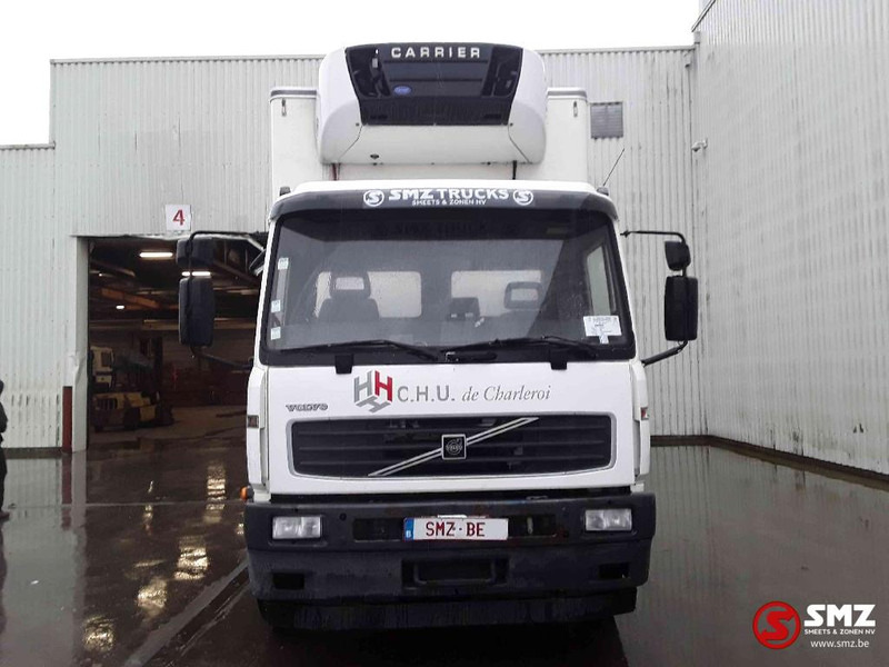 Volvo FL6 220 Carrièr supra 750 - Camião frigorífico: foto 2 Volvo FL6 220 Carrièr supra 750 - Camião frigorífico: foto 2