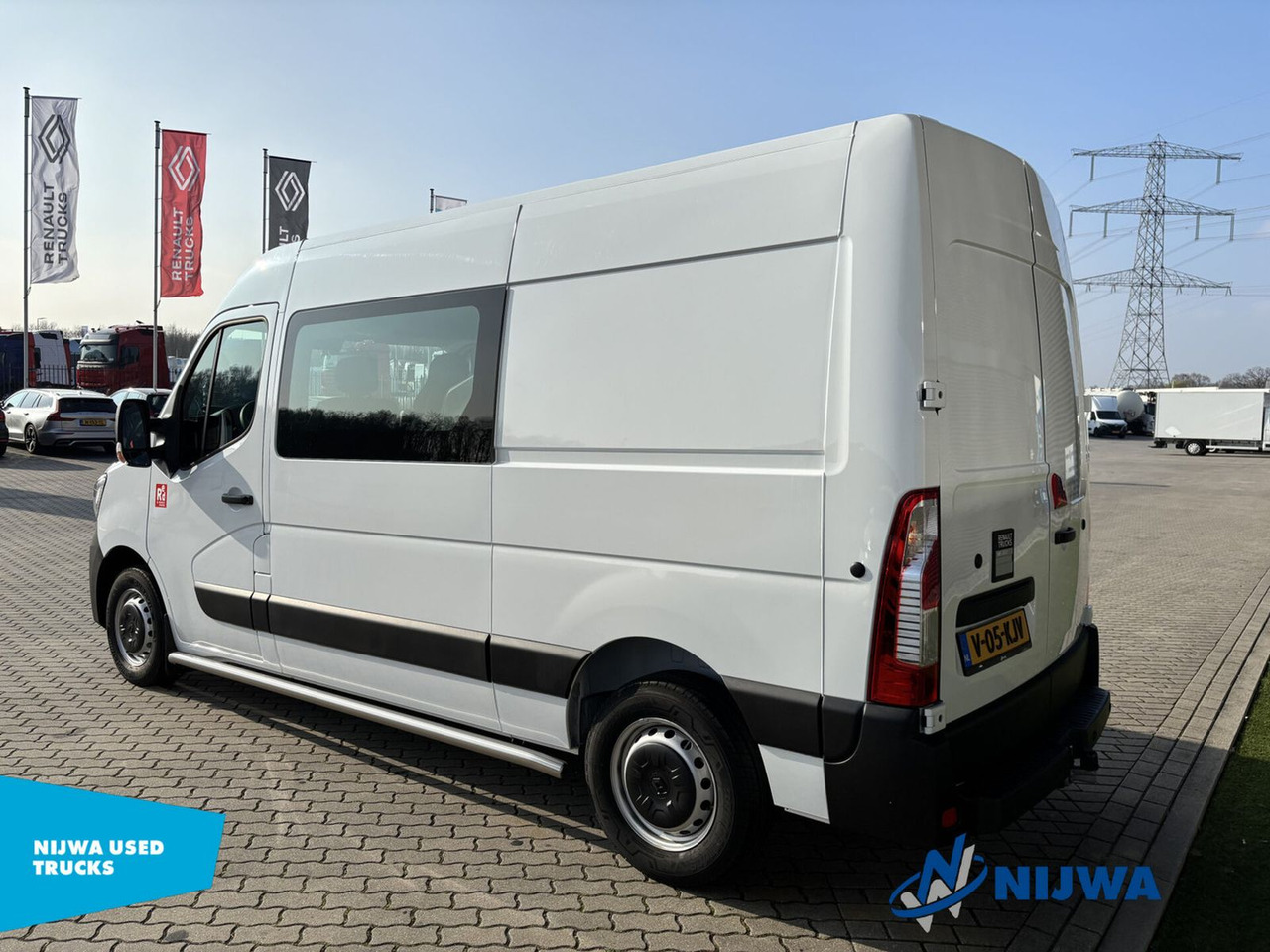 Renault Master T35 150 L2H2 Dubbele Cabine Kasten - Furgão, Carrinha cabine dupla: foto 4 Renault Master T35 150 L2H2 Dubbele Cabine Kasten - Furgão, Carrinha cabine dupla: foto 4