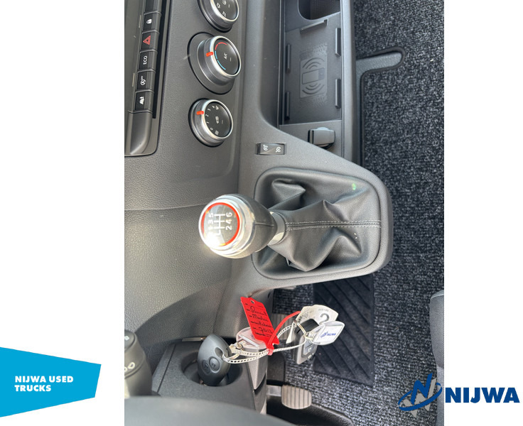 Furgão novo Renault Master T35 165 Camera + Hulpluchtvering: foto 9