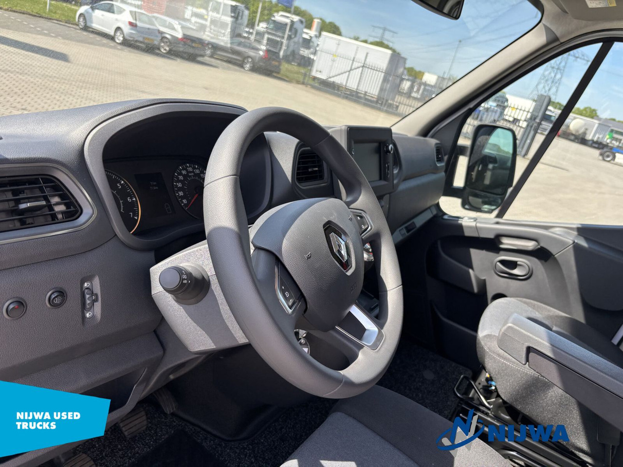 Furgão Renault Master T35 165 Camera + Hulpluchtvering Kasten: foto 6