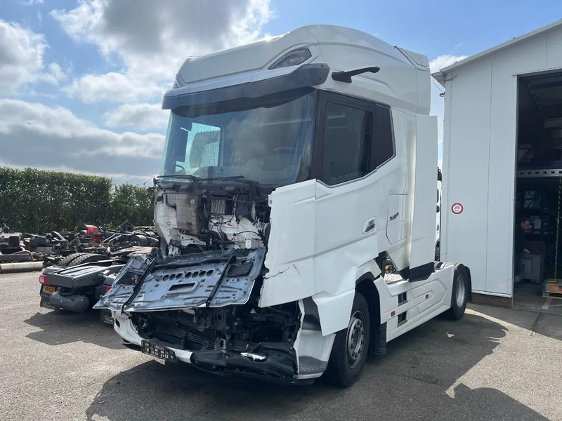 DAF XG+ 480 FT Euro6 SCHADE - Tractor: foto 2 DAF XG+ 480 FT Euro6 SCHADE - Tractor: foto 2