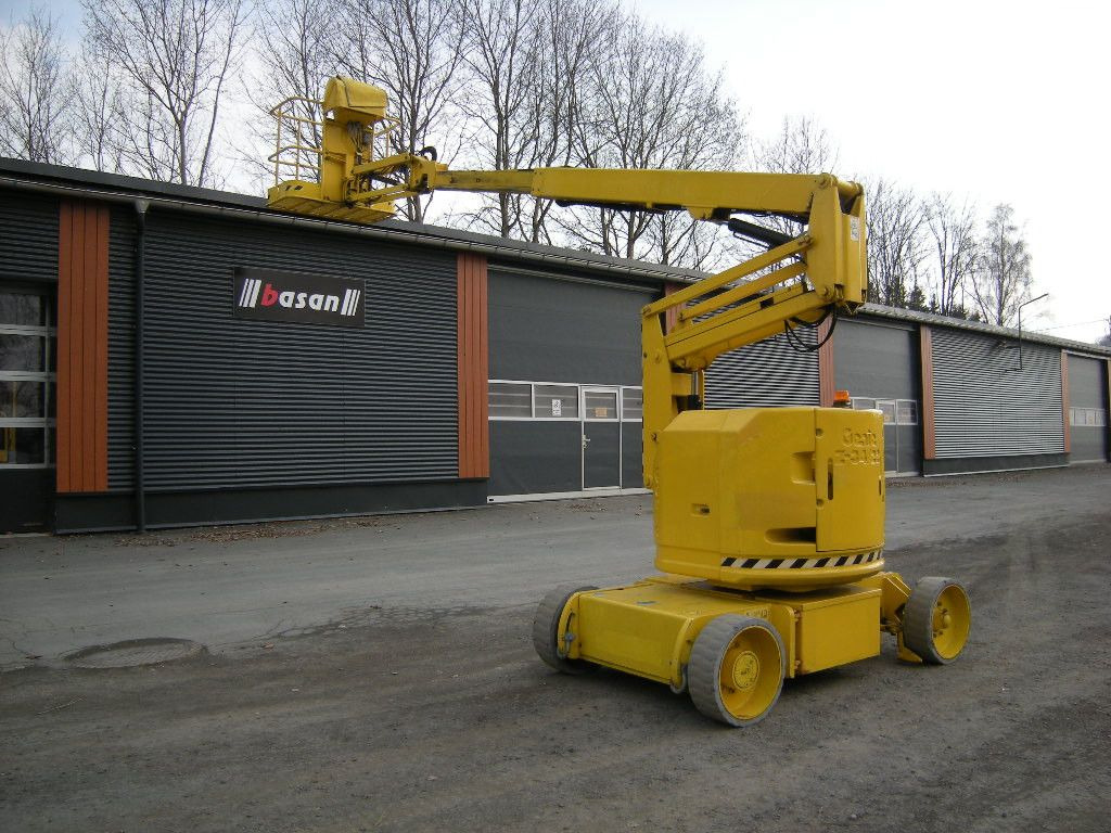 Genie Arbeitsbühne Genie Z 34/22N, 12,5 m - Caminhão com plataforma aérea: foto 2 Genie Arbeitsbühne Genie Z 34/22N, 12,5 m - Caminhão com plataforma aérea: foto 2