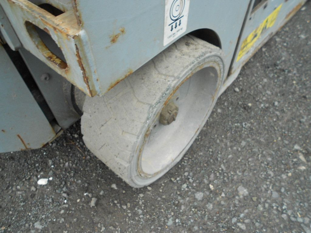 Plataforma de Tijera/ Plataforma de tesoura Genie GS 1932, Scherenarbeitsbühne Genie 8 m: foto 9