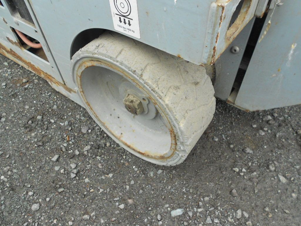 Plataforma de Tijera/ Plataforma de tesoura Genie GS 1932, Scherenarbeitsbühne Genie 8 m: foto 10
