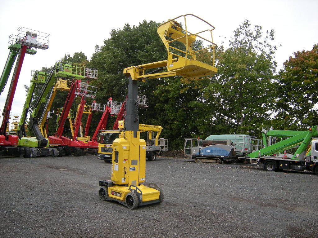 Haulotte Arbeitsbühne Haulotte Star 10, AH 10 m - Caminhão com plataforma aérea: foto 4 Haulotte Arbeitsbühne Haulotte Star 10, AH 10 m - Caminhão com plataforma aérea: foto 4