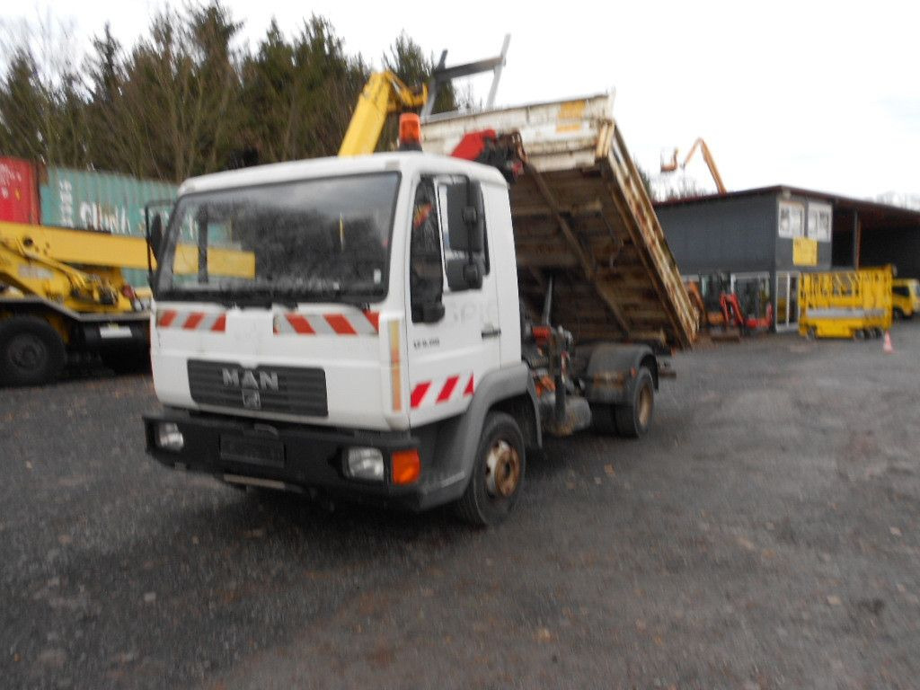 MAN MAN LE8.150 mit Palfinger PKG7001 - Camião basculante, Camião grua: foto 5 MAN MAN LE8.150 mit Palfinger PKG7001 - Camião basculante, Camião grua: foto 5
