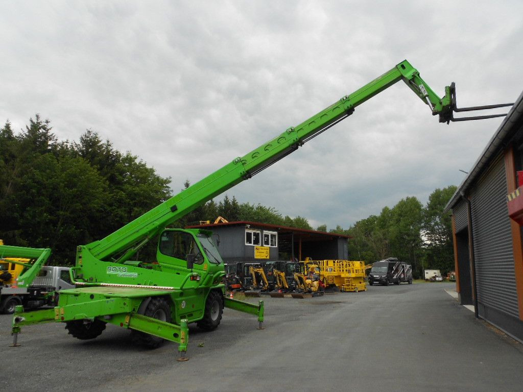 Merlo RT 4025 Roto 45.21 MCSS - Empilhador telescópico: foto 3 Merlo RT 4025 Roto 45.21 MCSS - Empilhador telescópico: foto 3