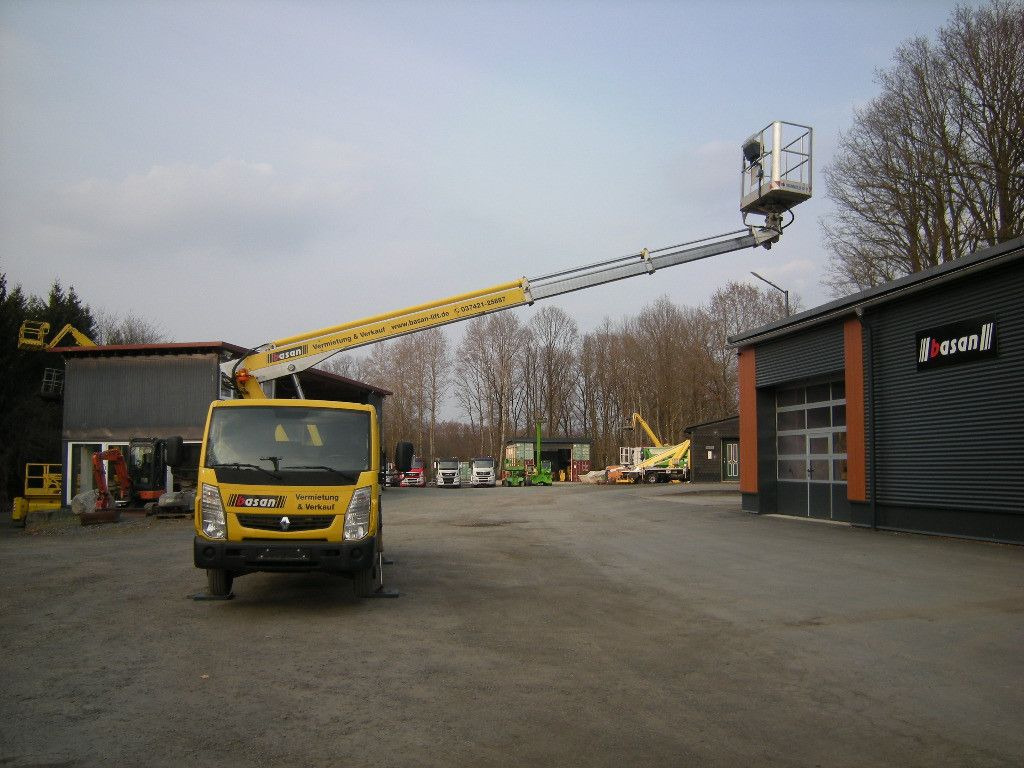 Renault Maxity mit Multitel 160 Alu DS Aufbau, 16m - Caminhão com plataforma aérea: foto 5 Renault Maxity mit Multitel 160 Alu DS Aufbau, 16m - Caminhão com plataforma aérea: foto 5