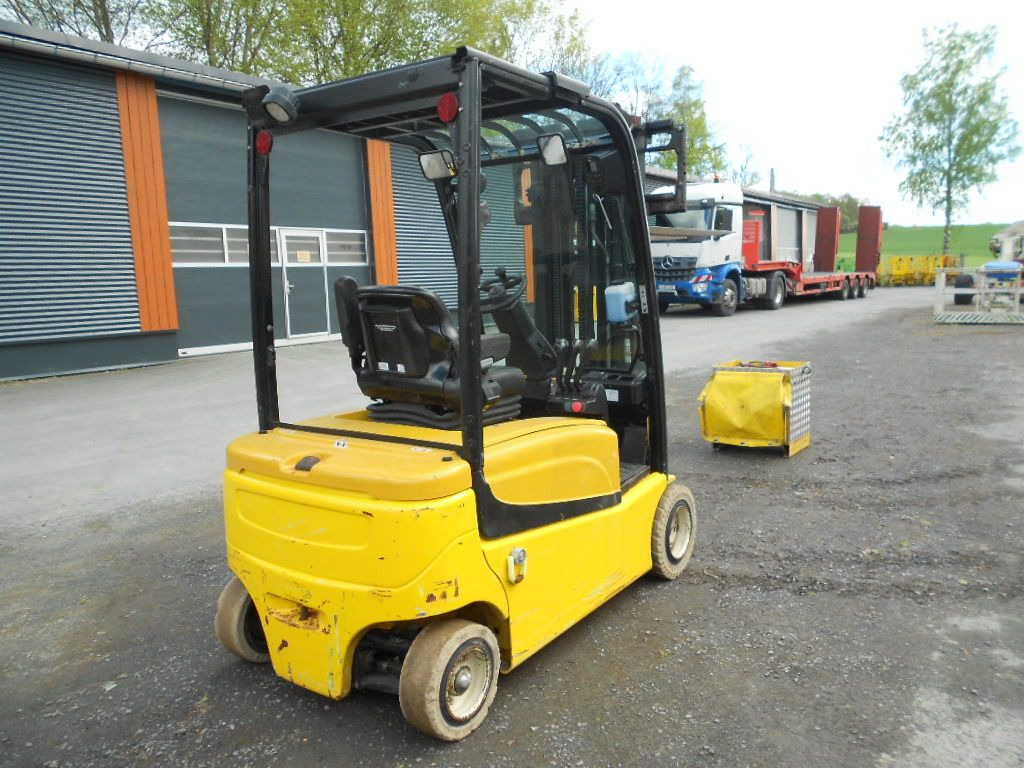 Yale ERP20VF, 2 Tonnen Stapler - Empilhadeira: foto 2 Yale ERP20VF, 2 Tonnen Stapler - Empilhadeira: foto 2