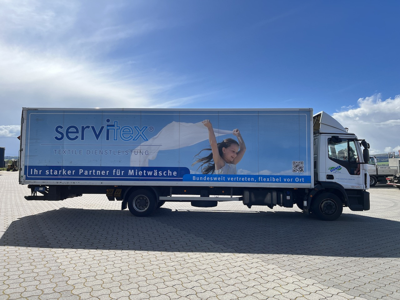 Camião furgão Iveco 120E25 Eurocargo 4x2  Koffer | Ladebordwand: foto 8